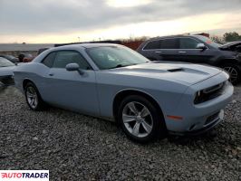 Dodge Challenger 2021 3