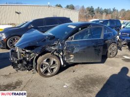 Hyundai Elantra - zobacz ofertę