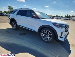 Ford Explorer 2025 3