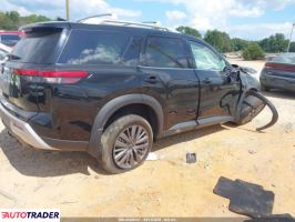 Nissan Pathfinder 2024 3