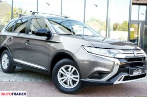 Mitsubishi Outlander 2020 2.0 150 KM Mitsubishi Outlander 2020 2.0 150 KM
