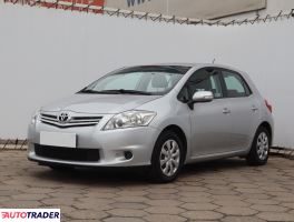 Toyota Auris 2013 1.3 97 KM