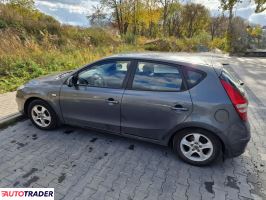 Hyundai i30 2009 1.6 126 KM