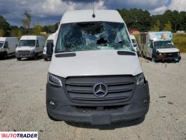 Mercedes Sprinter 2024 2
