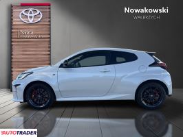 Toyota Yaris 2021 1.6 261 KM