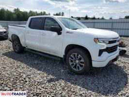 Chevrolet Silverado 2023 3