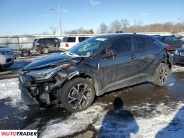 Toyota C-HR 2022 2 Toyota C-HR 2022 2