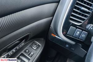 Mitsubishi Outlander 2013 2.3 150 KM