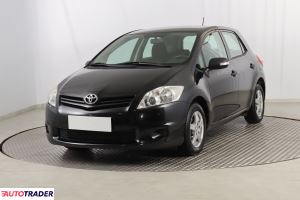 Toyota Auris 2013 1.3 97 KM Toyota Auris 2013 1.3 97 KM