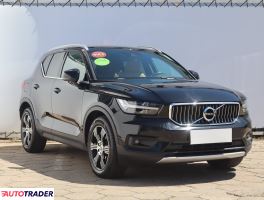 Volvo XC40 2020 2.0 246 KM