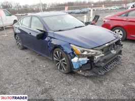 Nissan Altima - zobacz ofertę