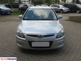 Hyundai i30 2009 1.4 107 KM