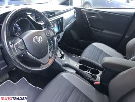 Toyota Auris 2018 1.8 136 KM Toyota Auris 2018 1.8 136 KM