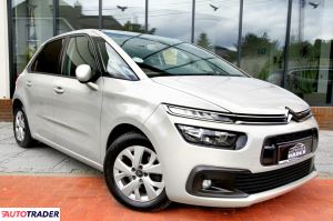 Citroen C4 2018 1.2 130 KM