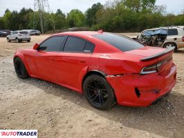 Dodge Charger 2020 6