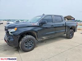 Chevrolet Silverado - zobacz ofertę