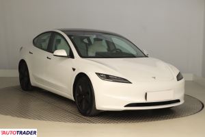 Tesla Model 3 2023 278 KM