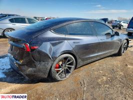 Tesla Model 3 2024