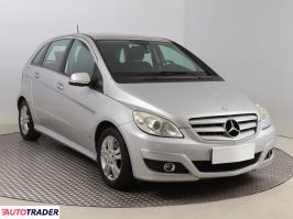 Mercedes B-klasa - zobacz ofertę