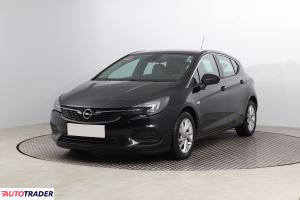 Opel Astra 2021 1.2 143 KM