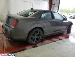 Chrysler 300C 2023 3