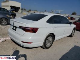 Volkswagen Jetta 2019 1