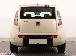 Kia Soul 2009 1.6 124 KM