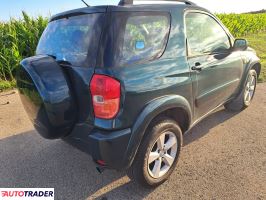 Toyota RAV 4 2000 2.0 150 KM