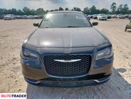 Chrysler 300C 2019 3