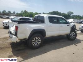 Toyota Tacoma 2019 3