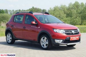 Dacia Sandero Stepway 2015 0.9 90 KM