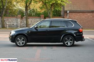 BMW X5 2011 3.0 306 KM