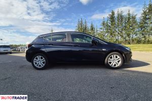 Opel Astra 2019 1.4 150 KM
