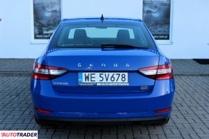 Skoda Superb 2022 2.0 150 KM