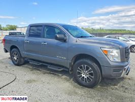 Nissan Titan 2021 5