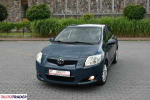 Toyota Auris 2007 2.0 126 KM