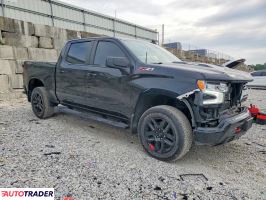 Chevrolet Silverado 2023 3