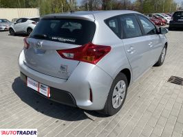 Toyota Auris 2014 1.3 99 KM Toyota Auris 2014 1.3 99 KM