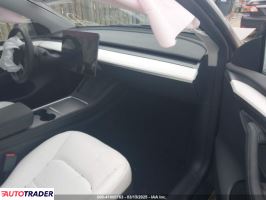 Tesla Model Y 2024 Tesla Model Y 2024