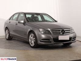Mercedes C-klasa - zobacz ofertę