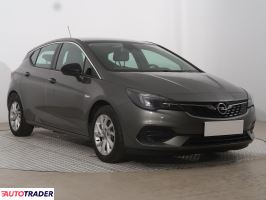 Opel Astra 2021 1.2 143 KM