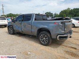 Chevrolet Silverado 2021 3