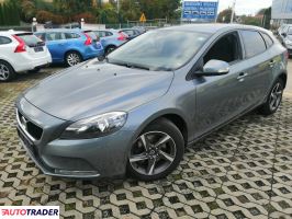 Volvo V40 2016 2.0 122 KM