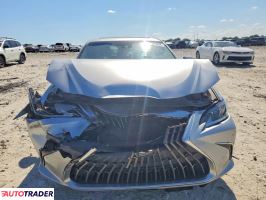 Lexus ES 2022 3