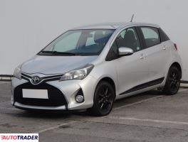 Toyota Yaris 2015 1.3 97 KM