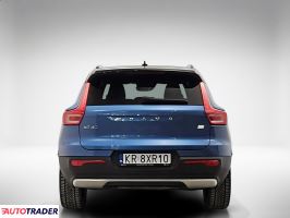 Volvo XC40 2021 1.5 262 KM