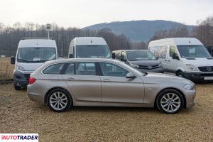 BMW 530 2011 3.0 258 KM