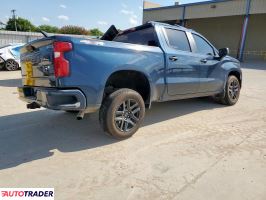 Chevrolet Silverado 2023 2