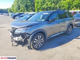 Nissan Pathfinder 2022 3