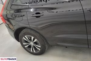 Volvo XC60 2020 2.0 197 KM